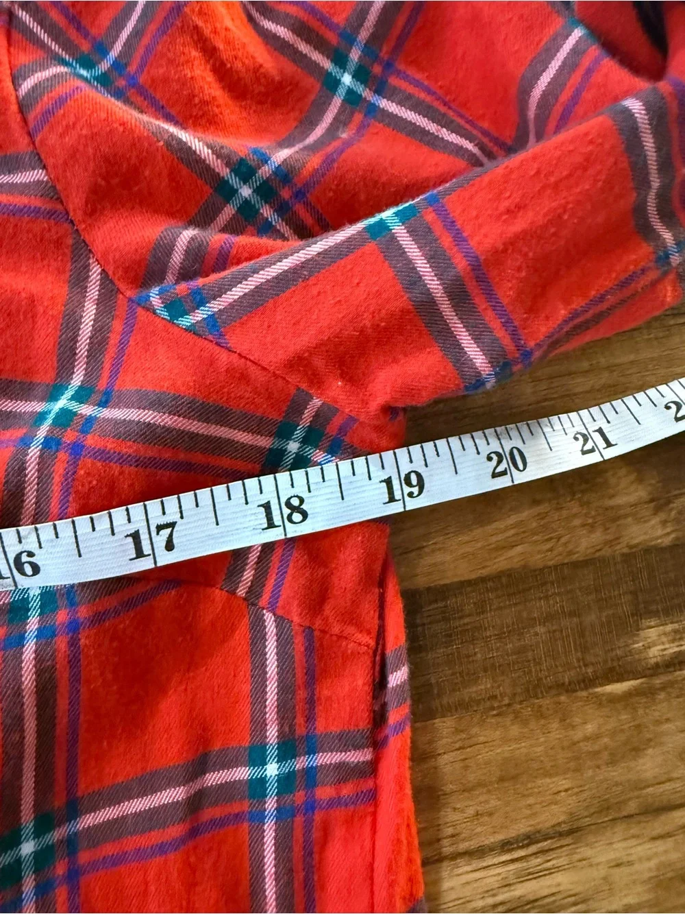J.Crew Boy Fit Plaid Top red & Blue Sz Large (g15)